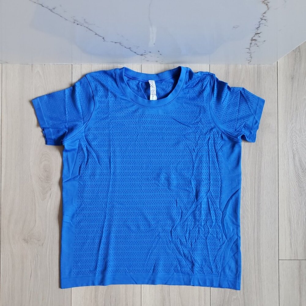 Lululemon Shirt Womens 10 Wild Bluebell Breeze Short Sleeve Squad Lightweight